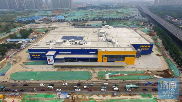 济南宜家“蓝盒子”露出全貌