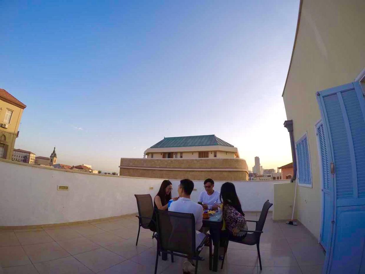 以色列特拉维夫闹市区 (以色列特拉维夫白色之城繁荣原因)