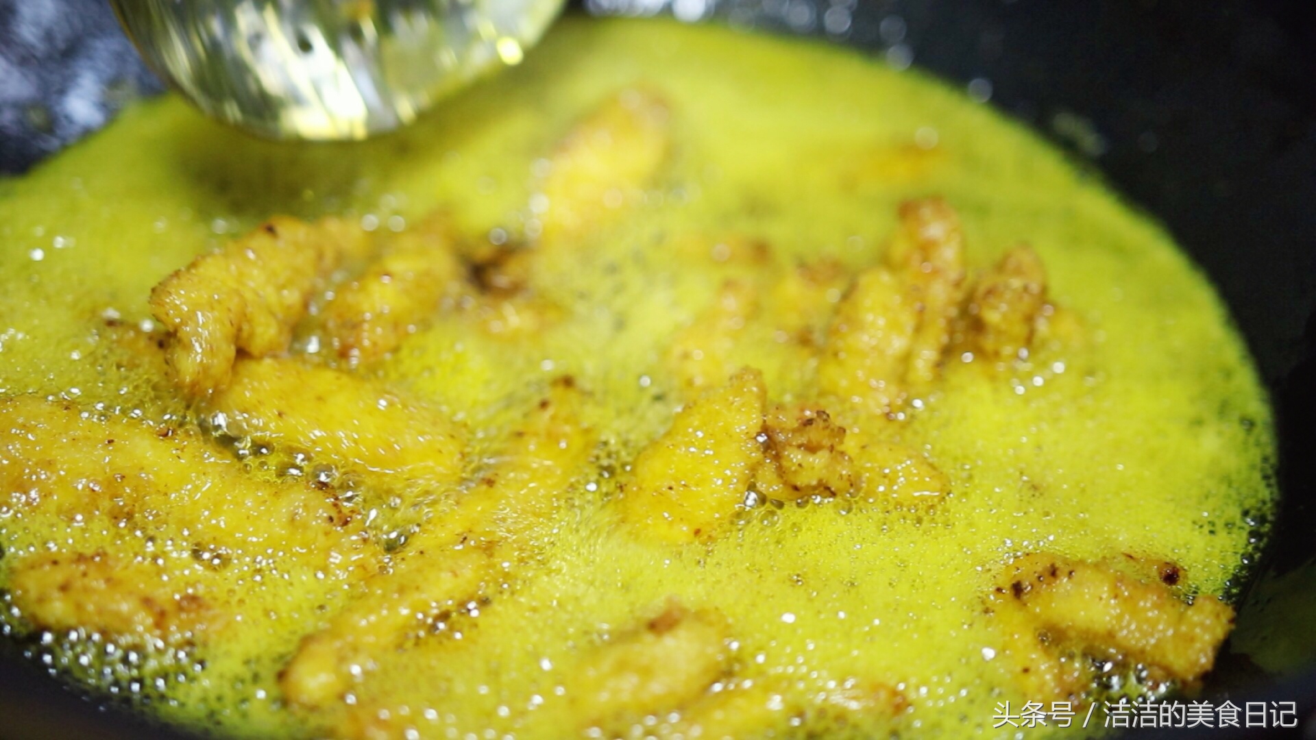 快餐店炸锅炸鸡柳,在家炸成品鸡柳视频教程