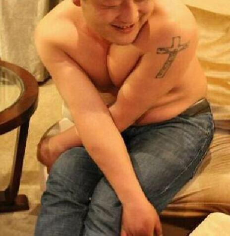 白里透红与众不同,白里透红与众不同视频