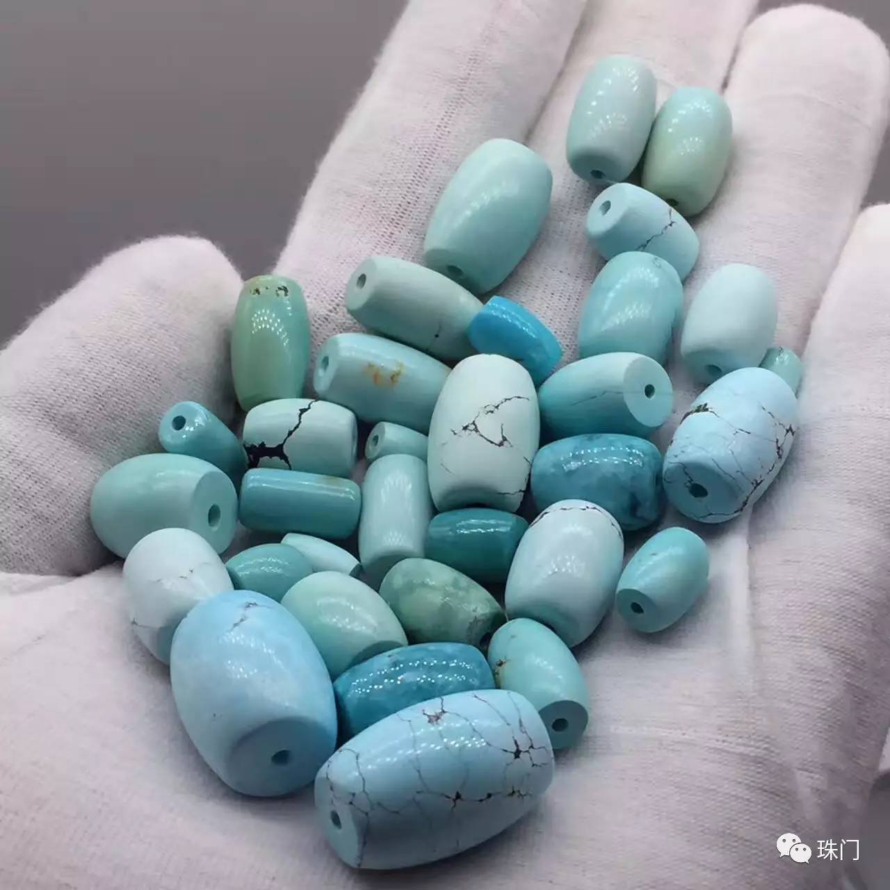 新买的绿松石没有光泽,刚买回来的绿松石要泡油吗