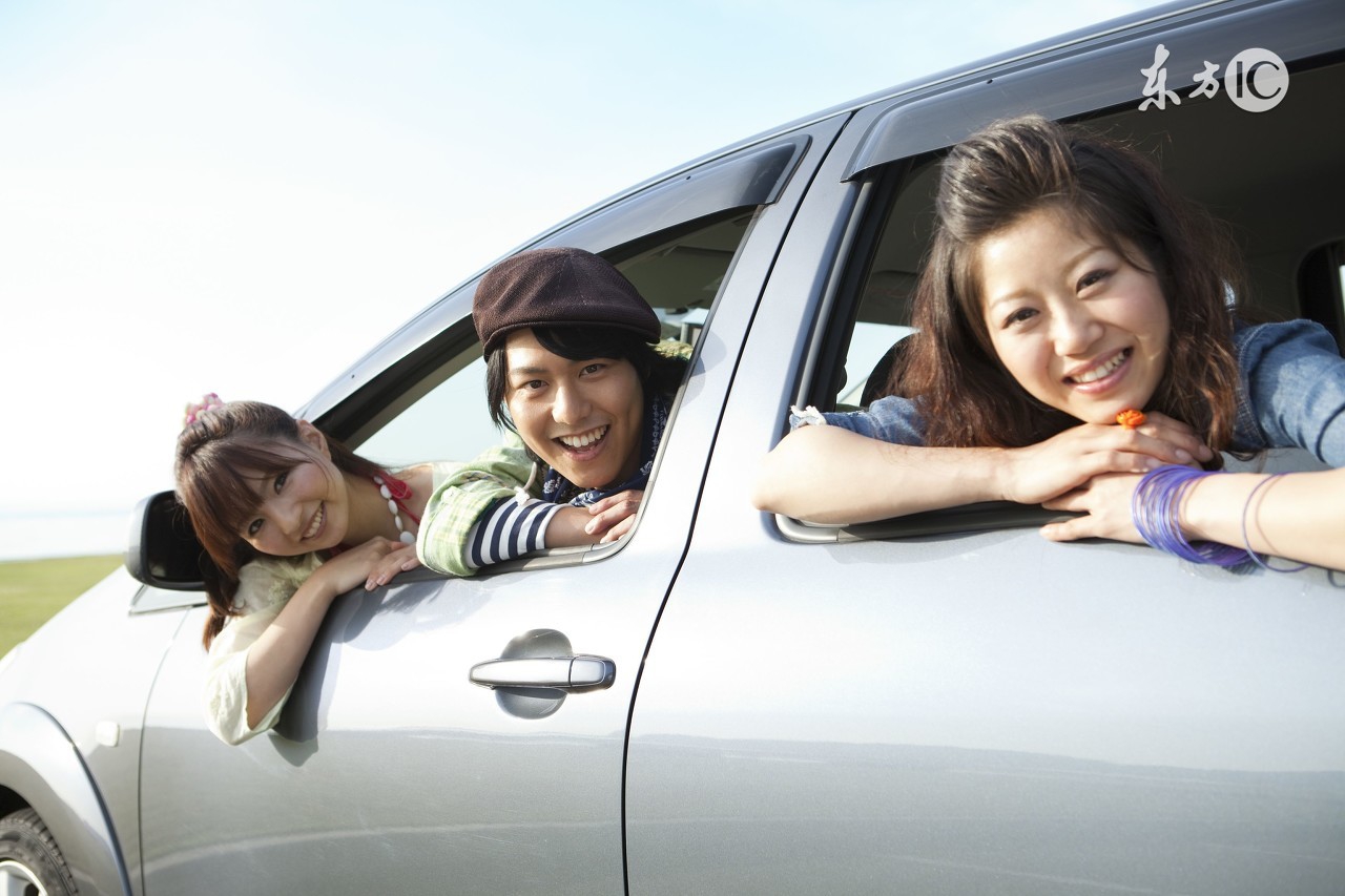 老司机告诉你旅游包车，团体出行收费标准