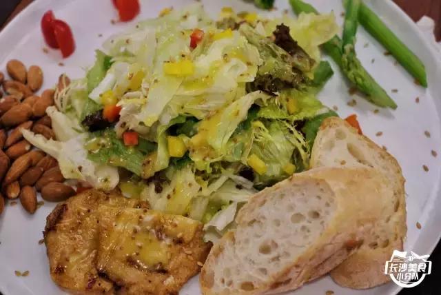 英国网红餐厅假餐厅,英国虚假网红餐厅刷到第一