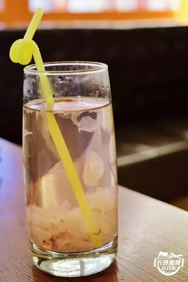 英国网红餐厅假餐厅,英国虚假网红餐厅刷到第一