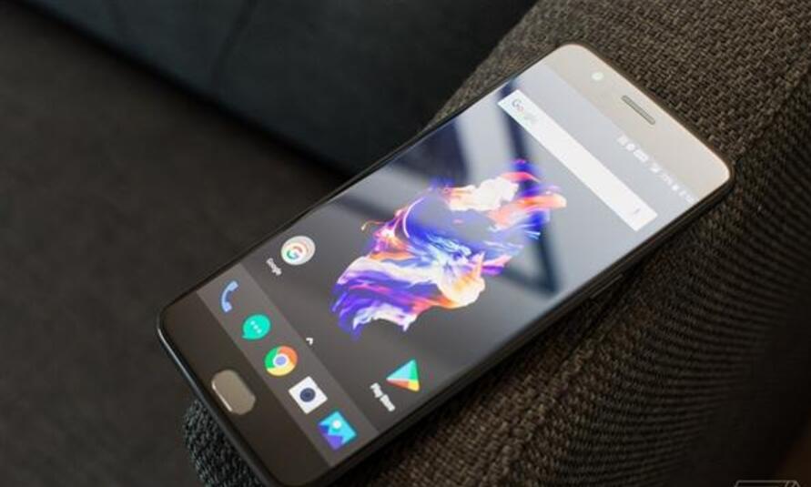 2018小米6荣耀9选哪个,小米6跟荣耀9