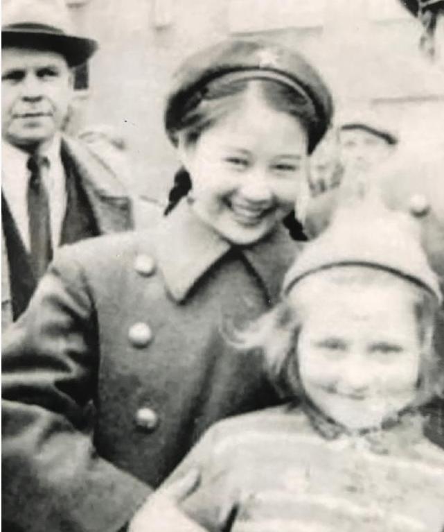 倪萍许晴陈红对比照片,许晴爸妈年轻照片