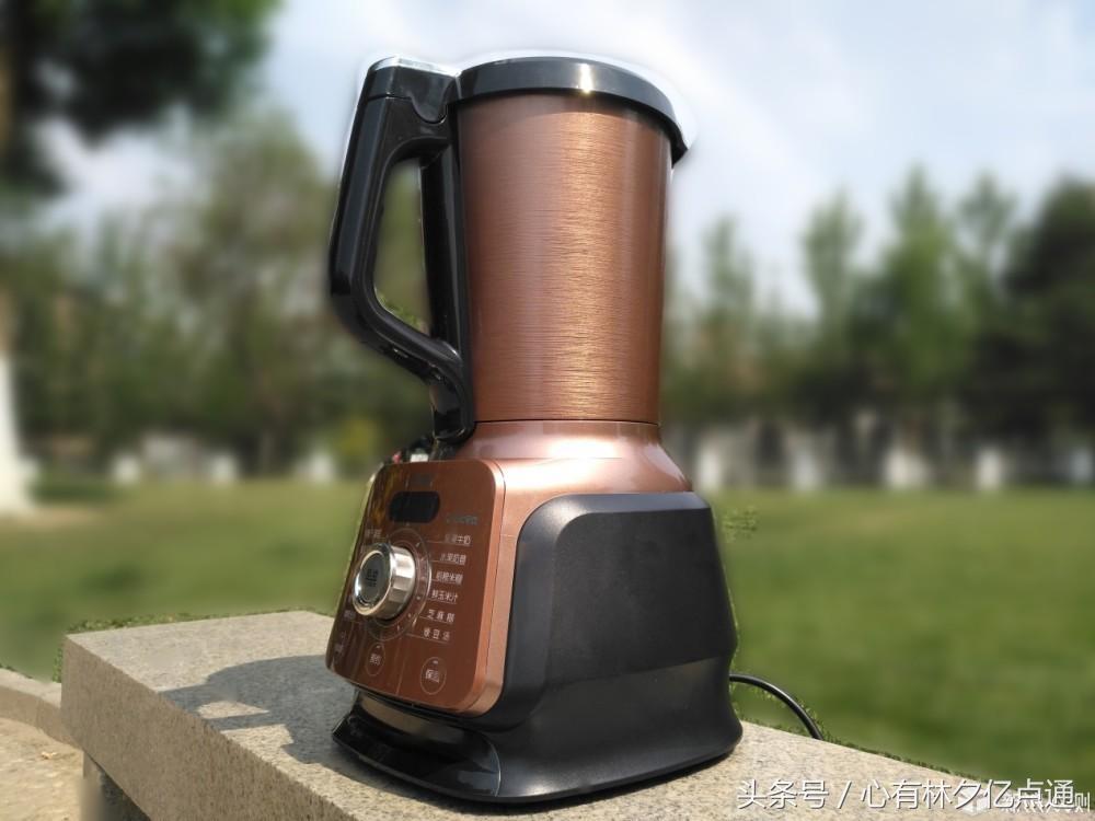 苏泊尔无渣破壁机,苏泊尔真磨醇浆机dj128