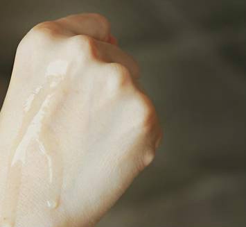 德国Balea芭乐雅玻尿酸安瓶,性价比超高的精华液