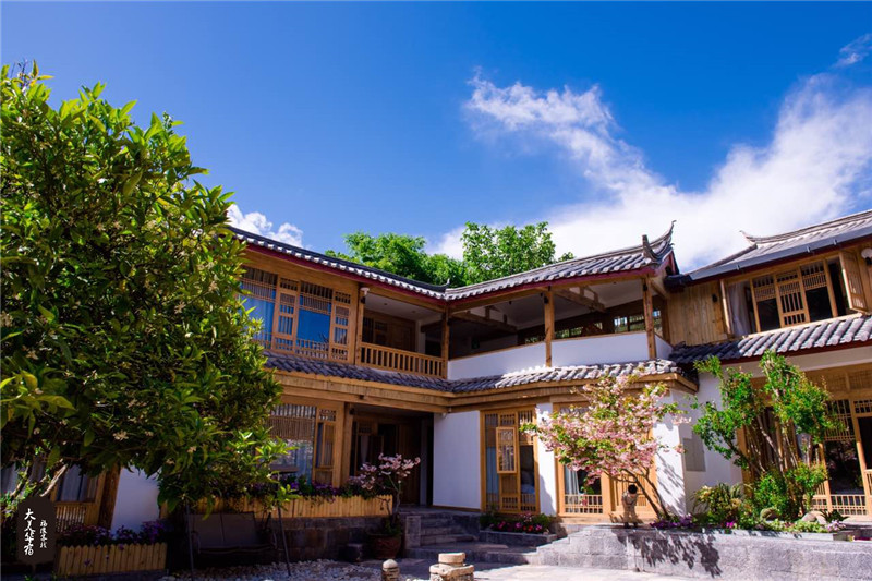 她在丽江开了十年客栈,只为告诉我们旅行的意义!