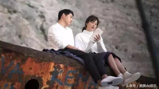 宋仲基宋慧乔同游巴厘岛配一脸,宋仲基宋慧乔甜蜜巴厘岛