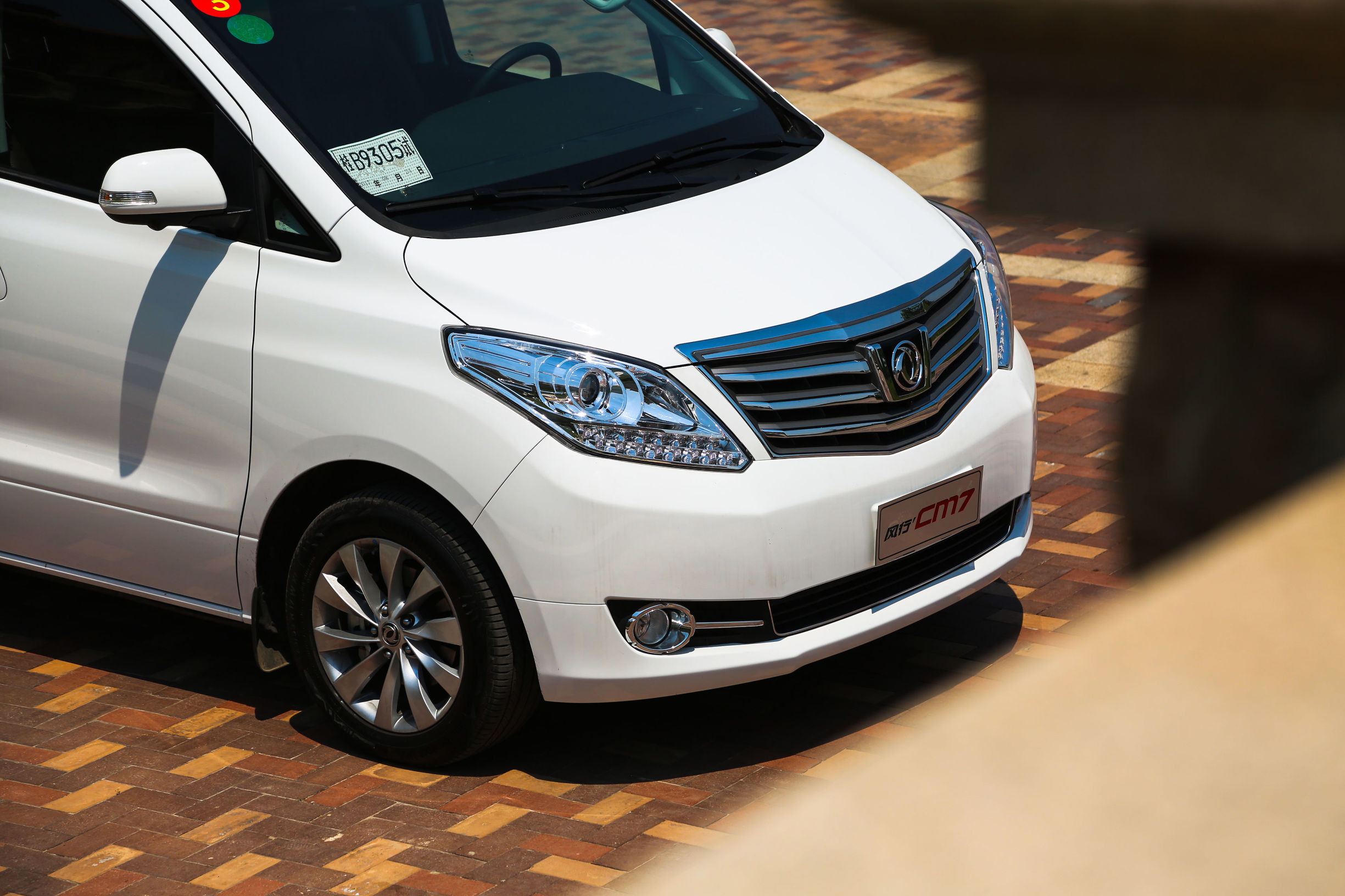 有哪种车后排可以放平睡觉,这款车的后排到底有多舒适