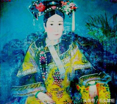 如何拿手镯不会摔,怎样拿手镯不疼