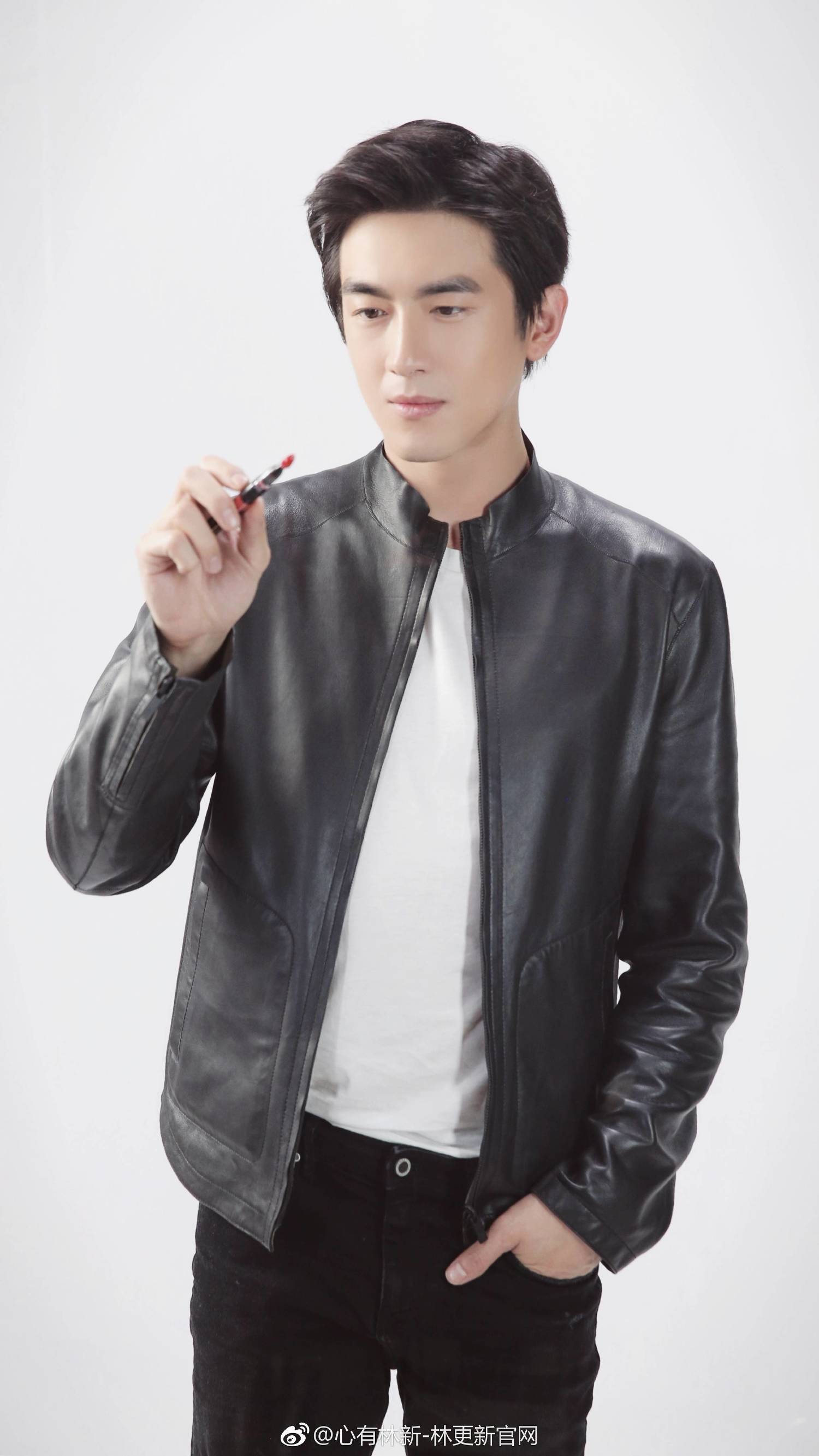 林更新说口红便宜截图,林更新口红不是随便买吗