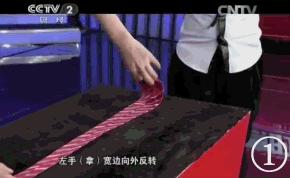 学会系领带的视频,10秒学会领带打法