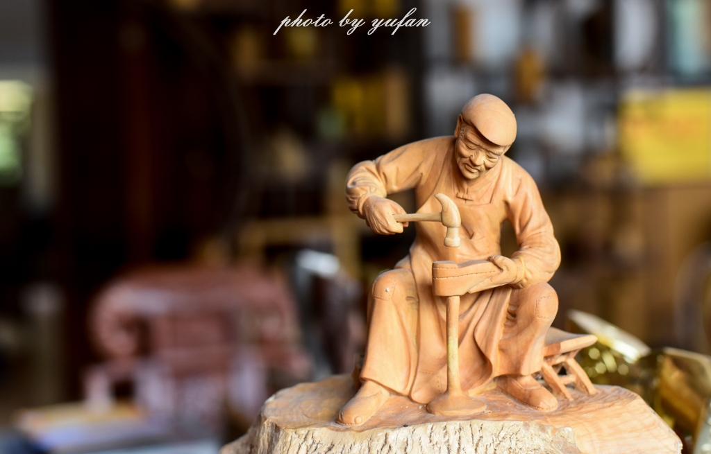 木雕石雕见得多了，竹雕你有没有亲身感受一下？