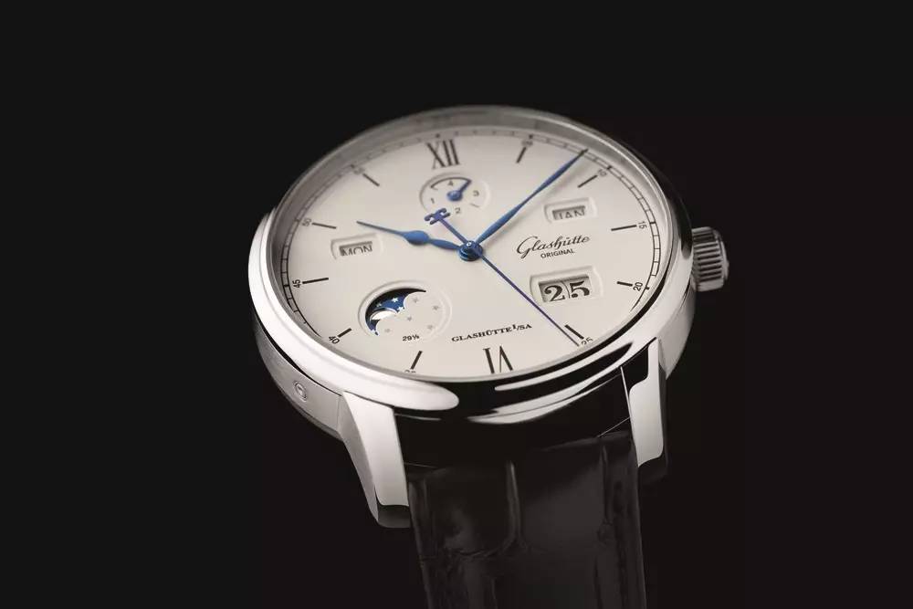 时光计·腕表｜复杂功能+简约设计的搭配，没有什么不可以