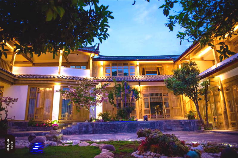 她在丽江开了十年客栈,只为告诉我们旅行的意义!