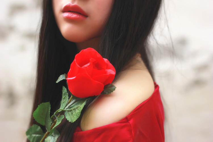 子宫肌瘤和乳腺癌哪个更严重,乳腺癌和子宫肌瘤能同时得吗