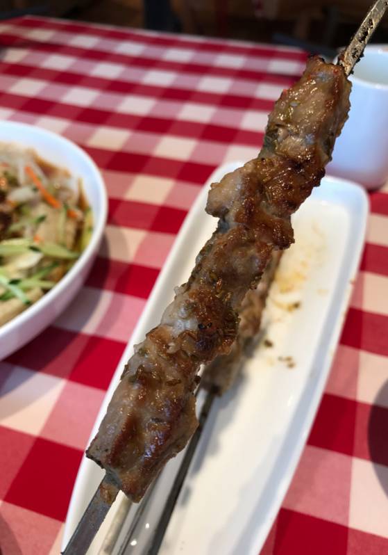 鼓起勇气踏入“武汉天地”剪头发，没想到却被“搞”大了肚子……