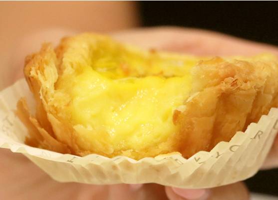 鼓起勇气踏入“武汉天地”剪头发，没想到却被“搞”大了肚子……