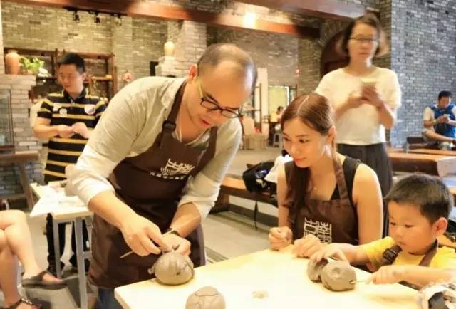 陪伴就是最长情的告白,周末,带儿子到佛山“小台湾”度个假