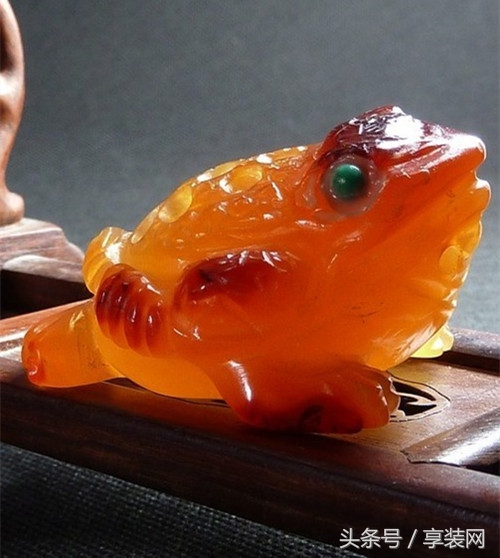 你家有三脚蟾蜍摆件吗?风水作用真的太神奇了!