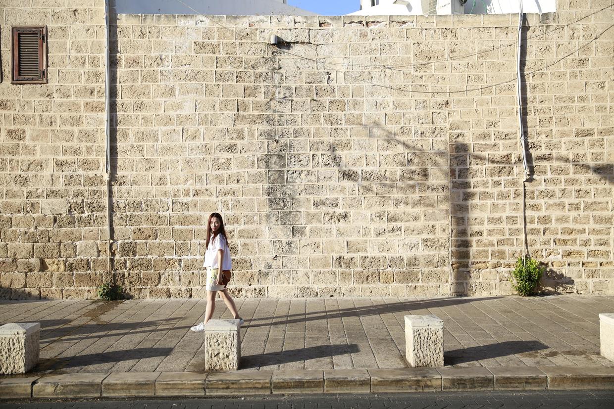 以色列特拉维夫闹市区 (以色列特拉维夫白色之城繁荣原因)