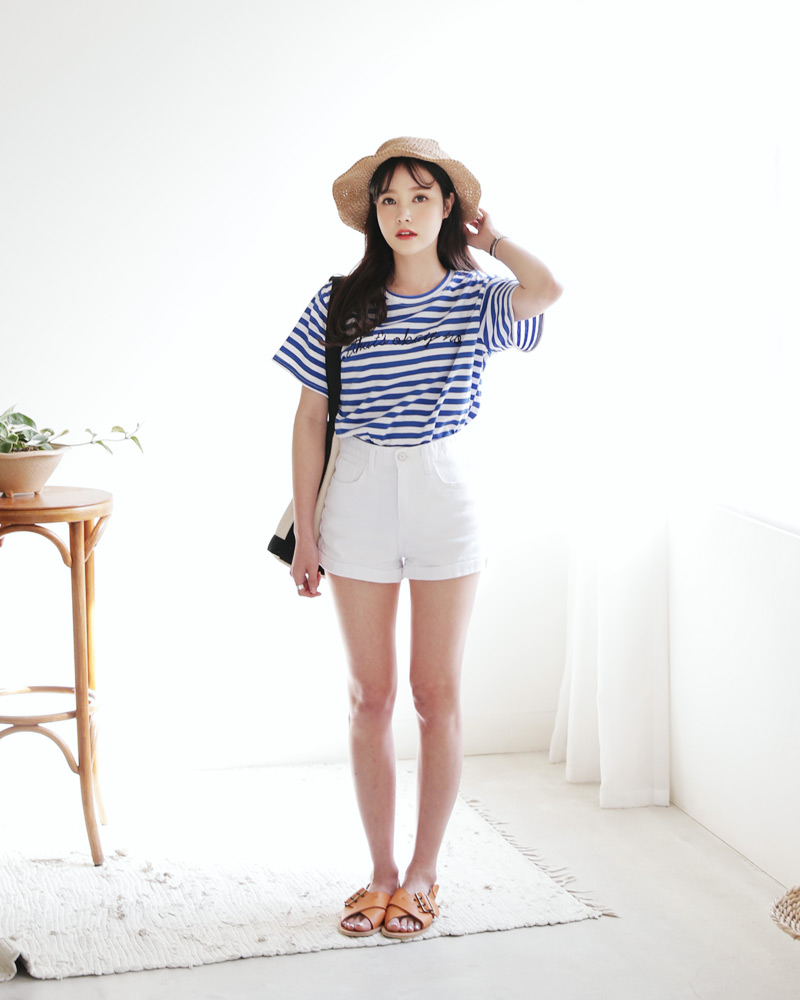 韩版复古条纹米奇大t恤,黑白条纹长袖t恤怎么搭配裤子