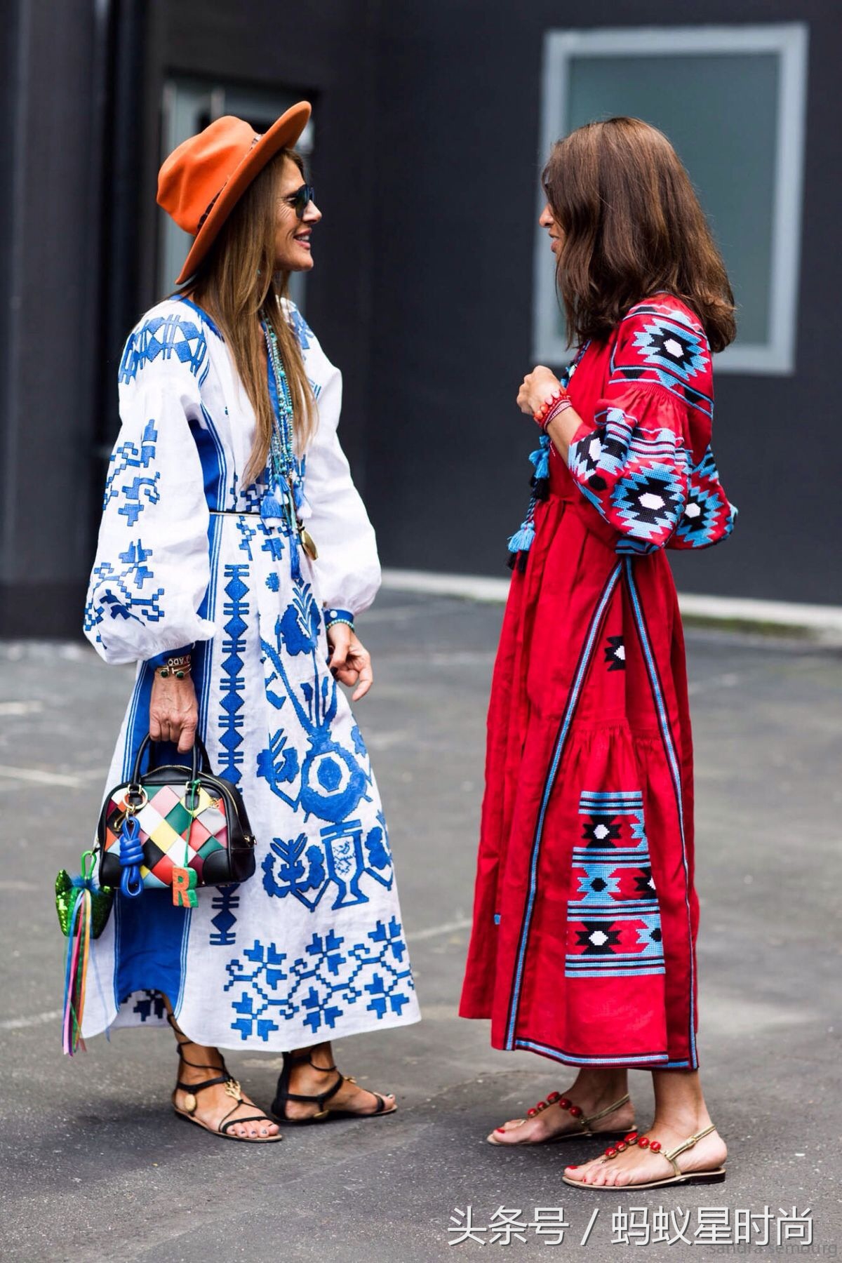 这个夏天你压箱底的波西米亚长裙又可以拿出来了