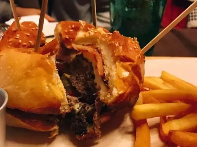 好店汉堡,好店推荐每个面包都这么有食欲