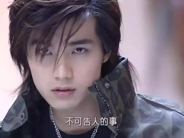 林依晨陈妍希关系,林依晨林心如私下关系