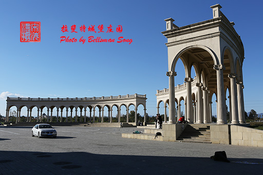 不用去法国，不用忍受10多个小时的飞行，只要来昌平，这里有完美的山寨版拉斐特城堡庄园