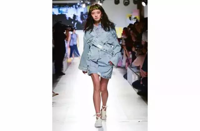 杨幂高圆圆周冬雨,杨幂高圆圆时装