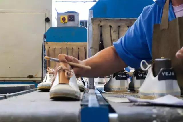 杨幂高圆圆周冬雨,杨幂高圆圆时装