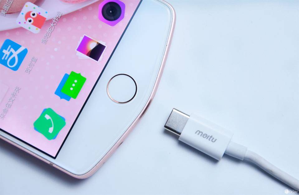 一个男生用美图手机是怎样的体验？