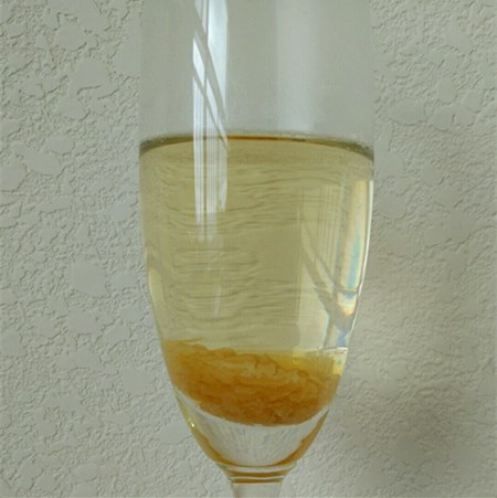 超市真假红糖怎么分辨 (怎么辨别超市真假红糖)