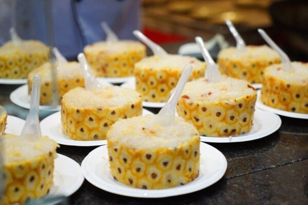 四川九寨沟特产美食,成都九寨美食攻略