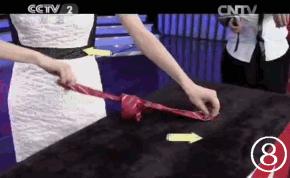 学会系领带的视频,10秒学会领带打法