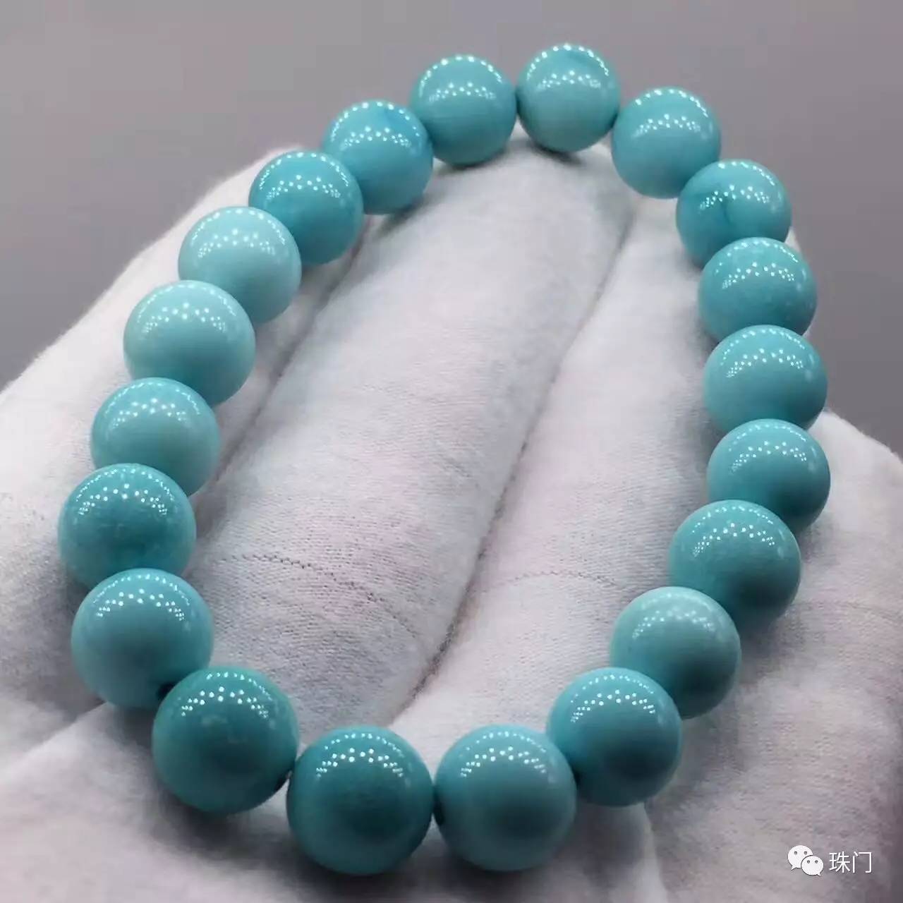 新买的绿松石没有光泽,刚买回来的绿松石要泡油吗