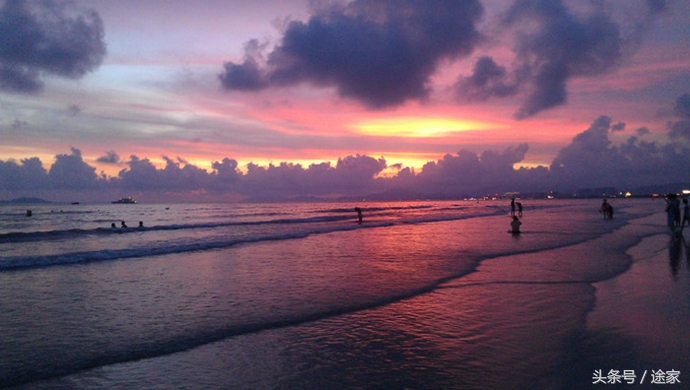 三亚为什么冬天也热,夏天的三亚适合旅游吗
