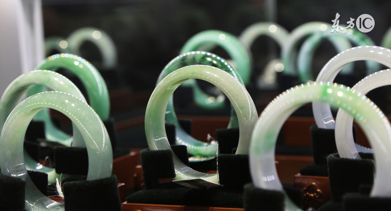 短篇小说：天价翡翠镯子谜案（二）