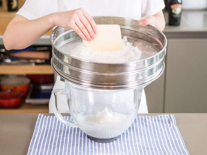 怎么在家做马卡龙超简单,教你在家自己做马卡龙不用烤箱