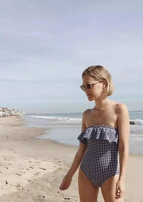 女星都在穿这件桌布单品，看完1秒就爱上！