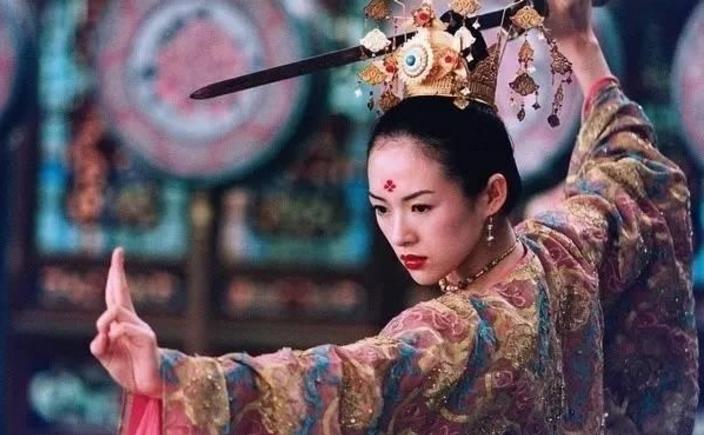 逆时营救霍建华推杨幂替身,霍建华杨幂采访逆时营救