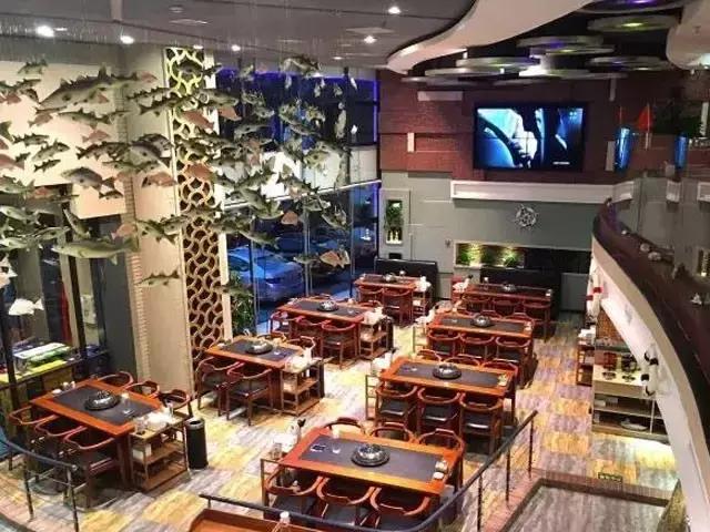 大连黑帮大哥招小弟，烤串江湖够狠你就来