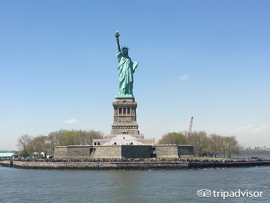 吃热狗挑战赛,吃热狗大赛热狗多重