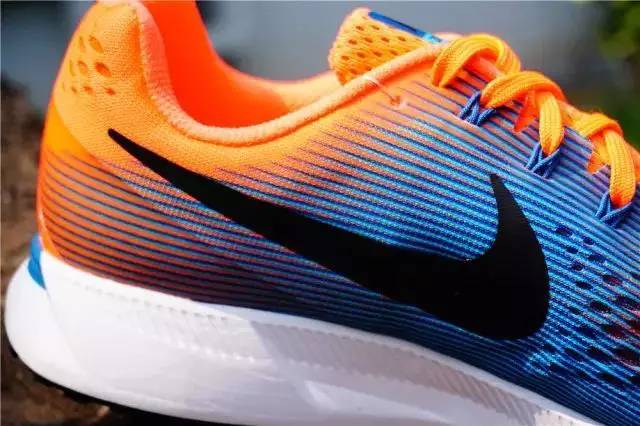 跑鞋测评nikezoompegasus37,耐克飞马34跑鞋讲解