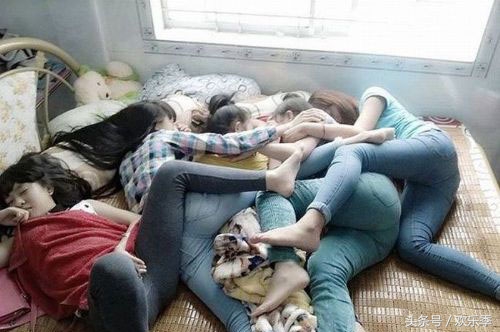 每天上班都很累还需要锻炼身体吗,天天上班太累还要给女朋友发信息