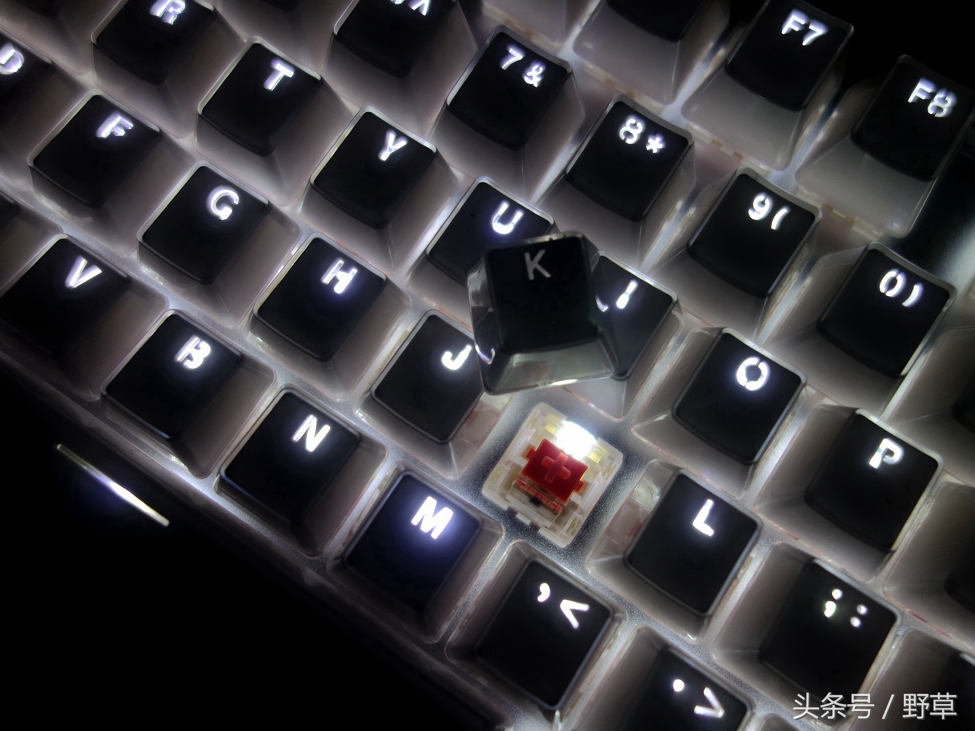 雷柏v500srgb机械键盘,雷柏v500合金版键盘黑轴测评