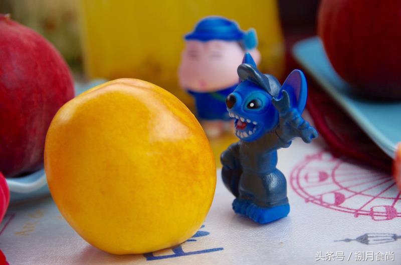 吃桃季节,夏天吃桃正当季